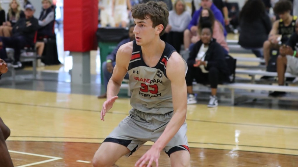 2023 Joey Hart Talks Recruitment, UAA Scoring&nbsp;Leader